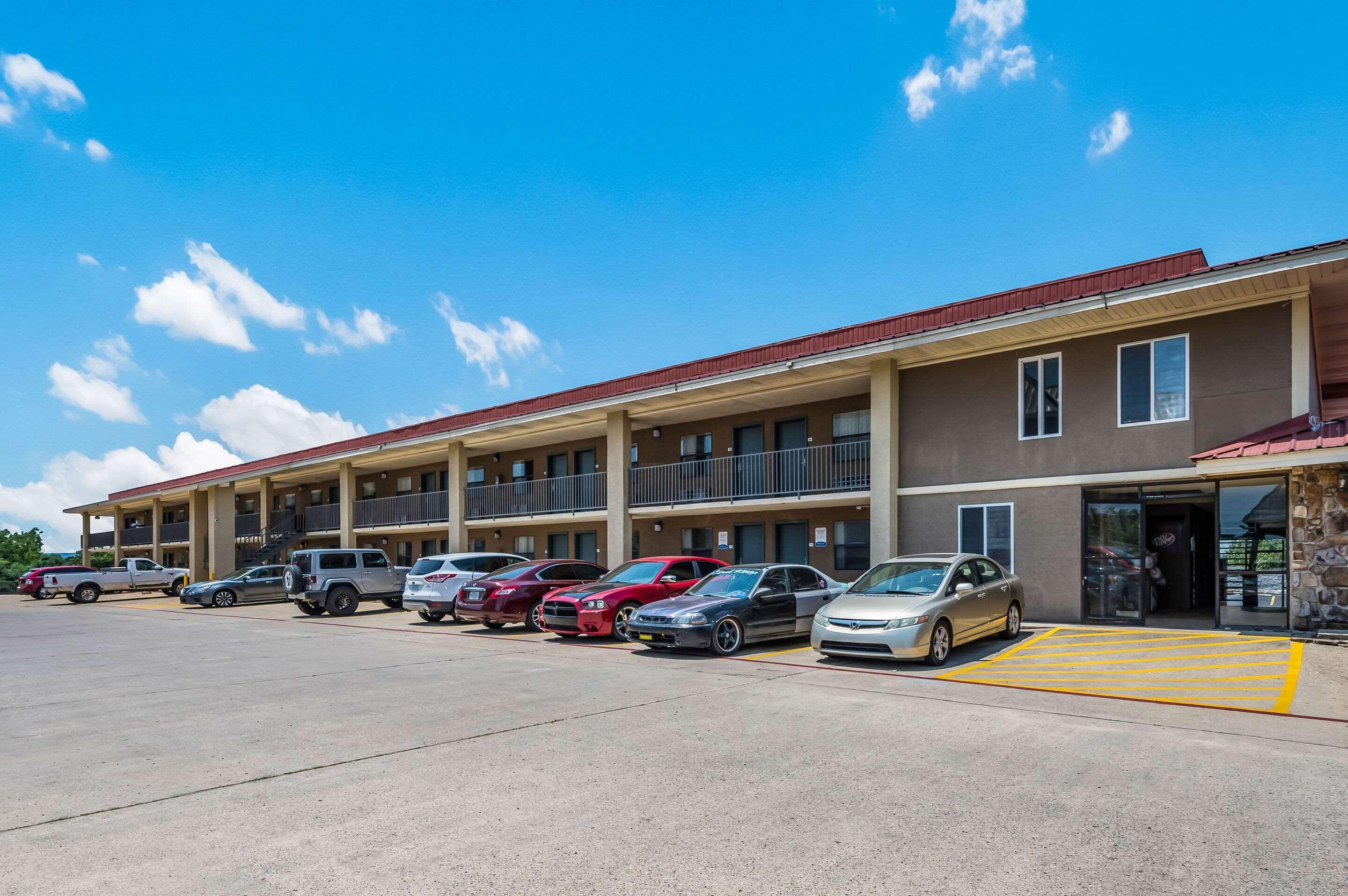 Quality Inn & Suites Hot Springs-Lake Hamilton Kültér fotó